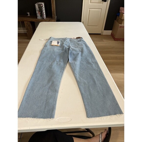 NWT MSRP $79 Calvin Klein Vintage Stright Light Blue Jeans Choose Size 12 - Picture 12 of 12